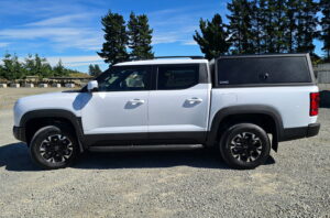 BYD Shark 6 with Fleetline Alloy Canopy