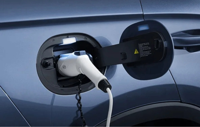 BYD Sealion 5 Charging Close Up