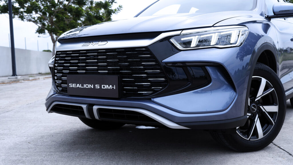 BYD Sealion 5 front grill