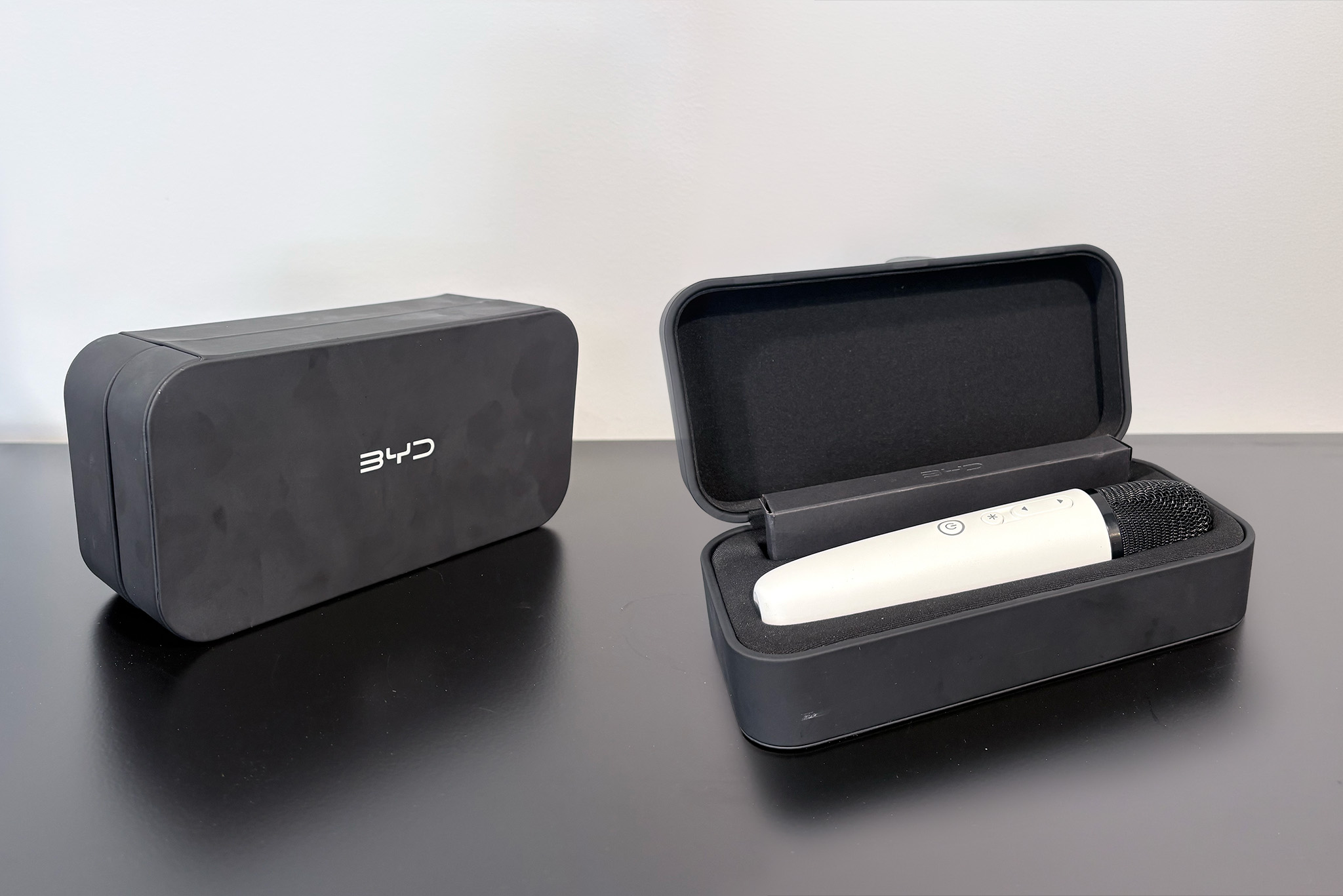 BYD karaoke microphone