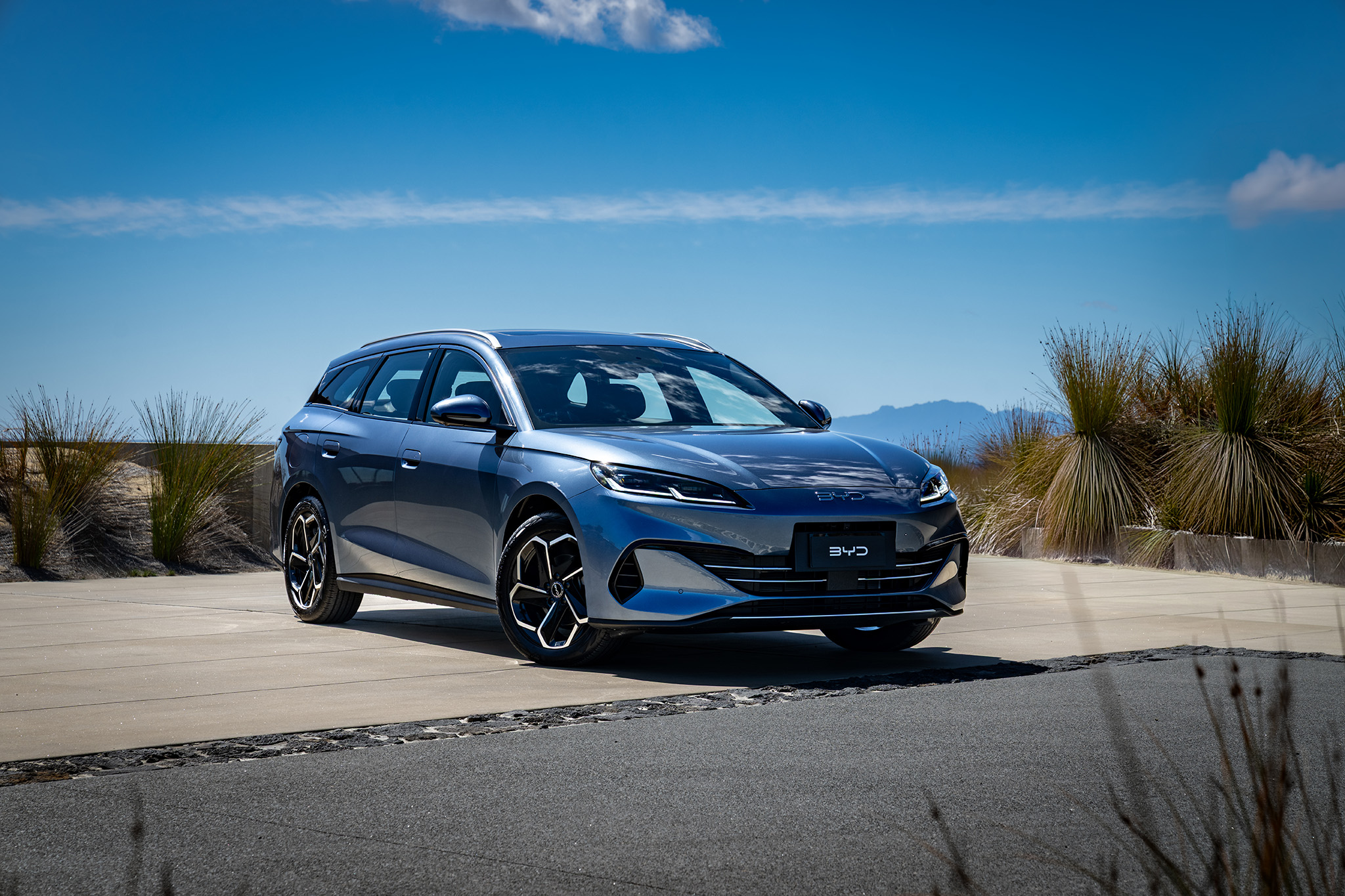 BYD Seal 6 Touring parked at beach